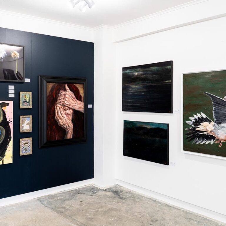 Works featuring, Catrin Frires, Stephen Davies and Rudy van der Pol